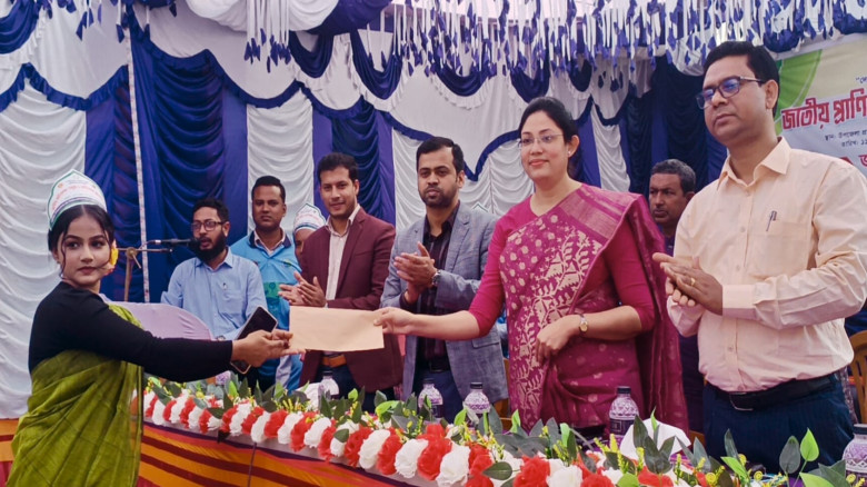 বেলকুচিতে প্রাণিসম্পদ সপ্তাহের প্রদর্শনী ও পুরস্কা...
