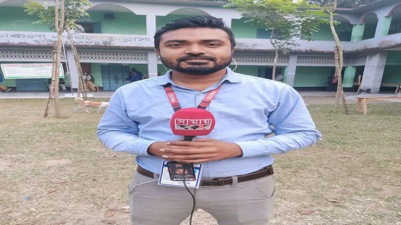 গোমস্তাপুরে সময় টিভির সাংবাদিক জাহঙ্গীর আলম হামলার...