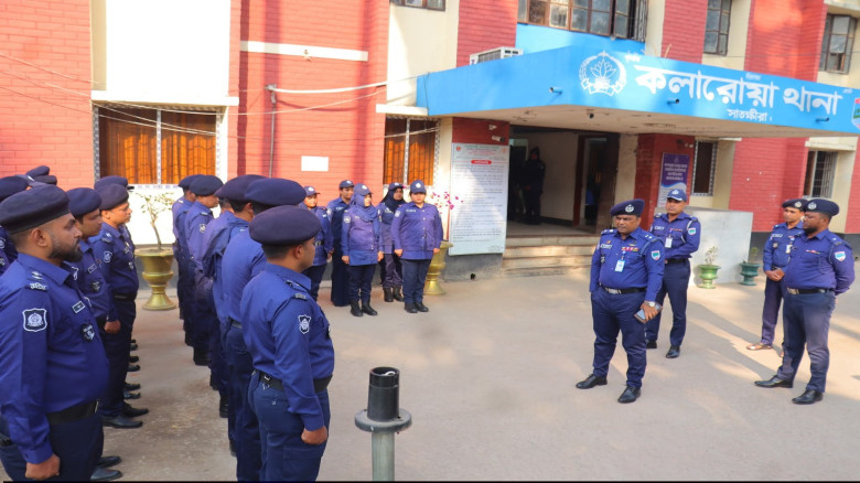 কলারোয়া থানা ও সরশকাটি পুলিশ ক্যাম্প আকস্মিক পরিদর...