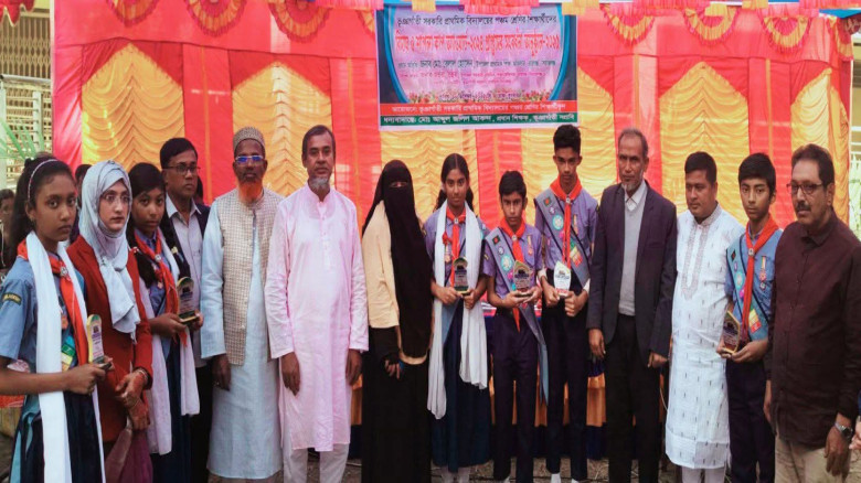 রায়গঞ্জে ভূঞাগাঁতী সঃ প্রাঃ বিদ্যালয়ে বিদায় ও কাব ...