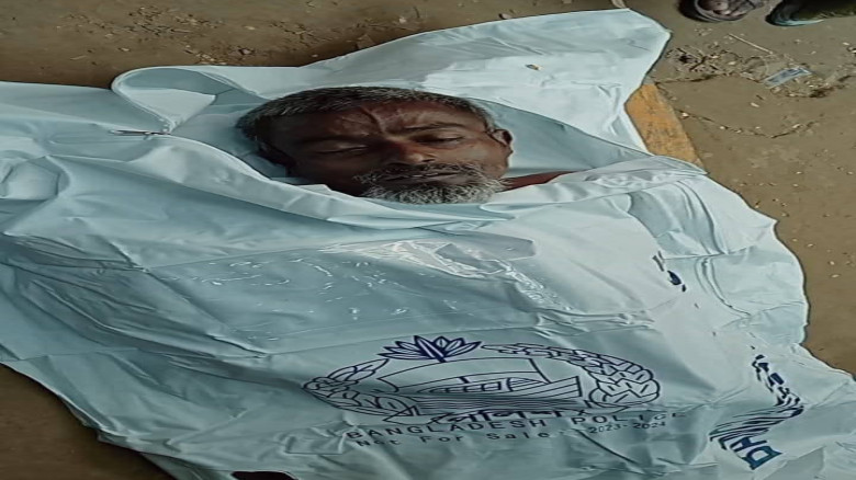 গাইবান্ধার সুন্দরগঞ্জে মাজারের পোড়া খিচুড়িকে কেন্দ...