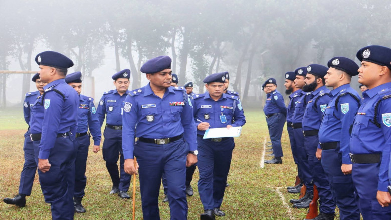 নীলফামারী জেলা পুলিশ লাইন্সে বর্ণাঢ্য মাস্টার প্যা...