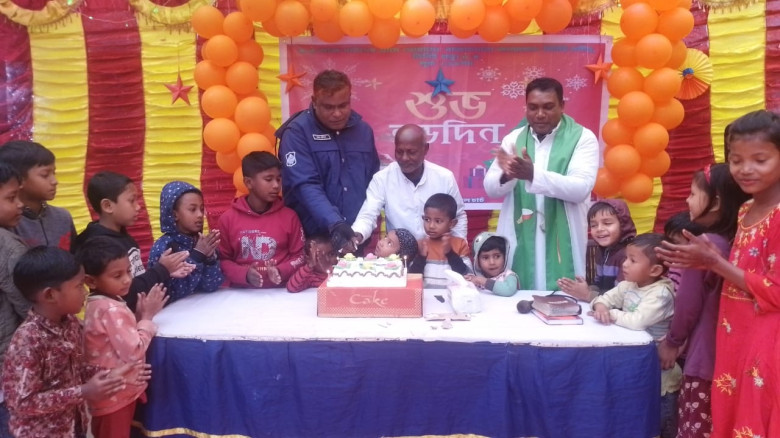 সুন্দরগঞ্জে ধর্মীয় ভাবগাম্ভীর্যে খ্রিস্টানদের বড়...