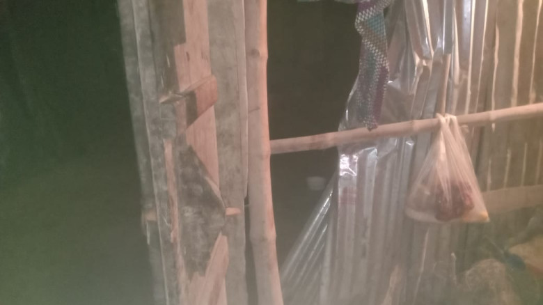 দুর্গাপুরে তুচ্ছ ঘটনাকে কেন্দ্র করে এক পরিবার'কে ম...