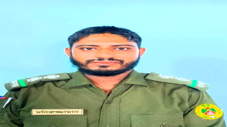 রংপুরে গরিবের বন্ধু আনসার মনিরুজ্জামান মনির...