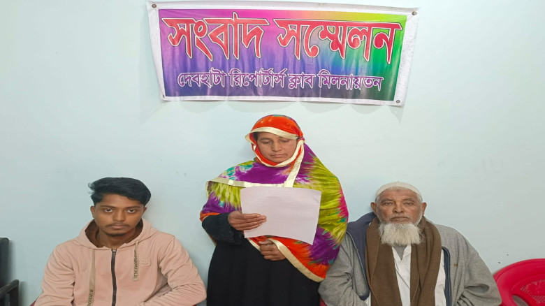 দেবহাটায় বিধবা ও প্রতিবন্ধীর জমি আদালতে মামলা বিচা...