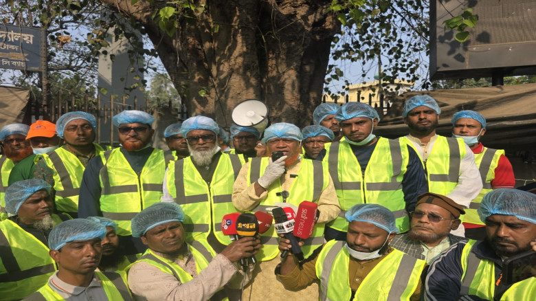 চাঁপাইনবাবগঞ্জের গ্রাম ও শহরকে গ্রীন ক্লিন করার অঙ...