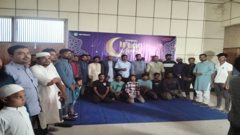 ‎বাগমারা তাহেরপুরে এসিআই মটরস এর উদ্যোগে ইফতার ও দ...