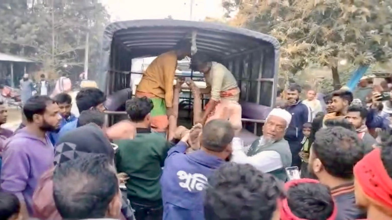 রাজশাহীর পুঠিয়ায় ডাকাত সন্দেহে গনপিটুনিতে ১ জন নিহ...