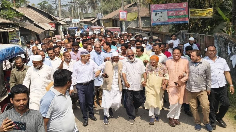 বেতাগীতে নুরুল ইসলাম মণির চিফ হুইপের নতুন দায়িত্বে...