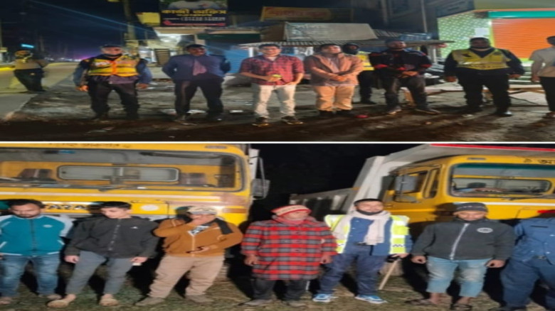 সখিপুর-মির্জাপুর সীমান্ত এলাকায় যৌথ অভিযান, ৪ জনকে...