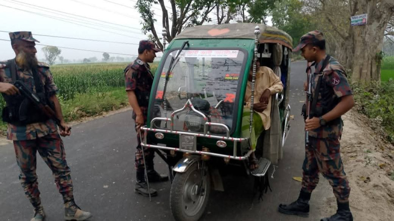 কুষ্টিয়া সীমান্তে জ্বালানি তেলের পাচার রোধে কঠোর ন...
