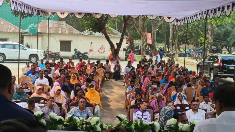 ভিক্ষুক পুনর্বাসনে মানবিক দৃষ্টান্ত স্থাপন: বিরামপ...