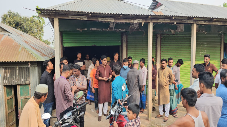ভূয়া ডিলারশিপের আড়ালে সরকারি চাল মজুত: ভ্রাম্যমাণ ...