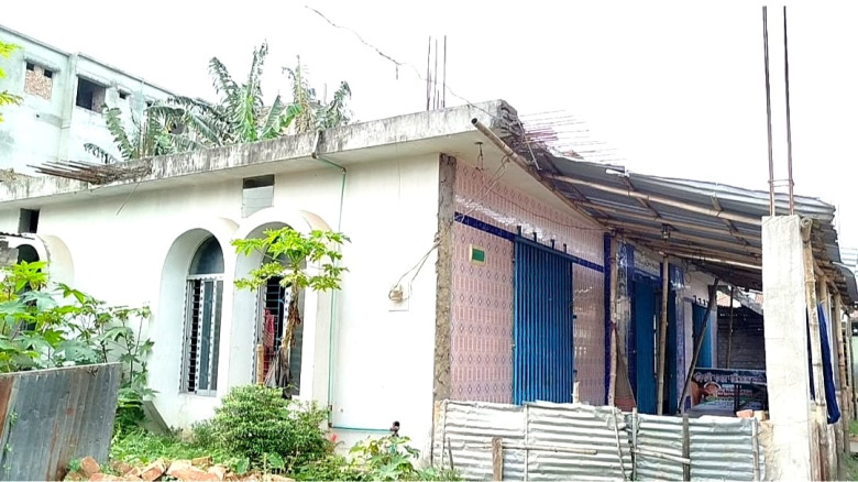 কুড়িগ্রাম ফুলবাড়ীতে  সম্মানী ভাতার আশায় মসজিদের ন...