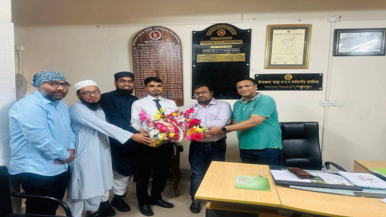 নিজ এলাকায় সেবার প্রত্যয়ে খানসামা স্বাস্থ্য কমপ্...