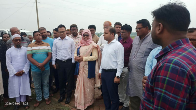 দেবহাটার বোয়ালমারী খাল কাটা উদ্বোধন করলেন সাতক্ষীর...