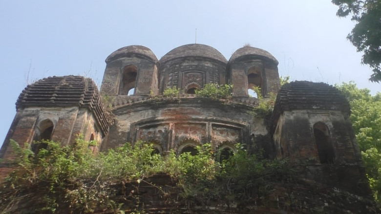 ৪০০ বছরের ‘শ্যাম সুন্দর মন্দির’র সংস্কার দাবি...
